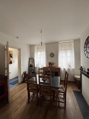 Maison - 95 m² - 5 pièces
