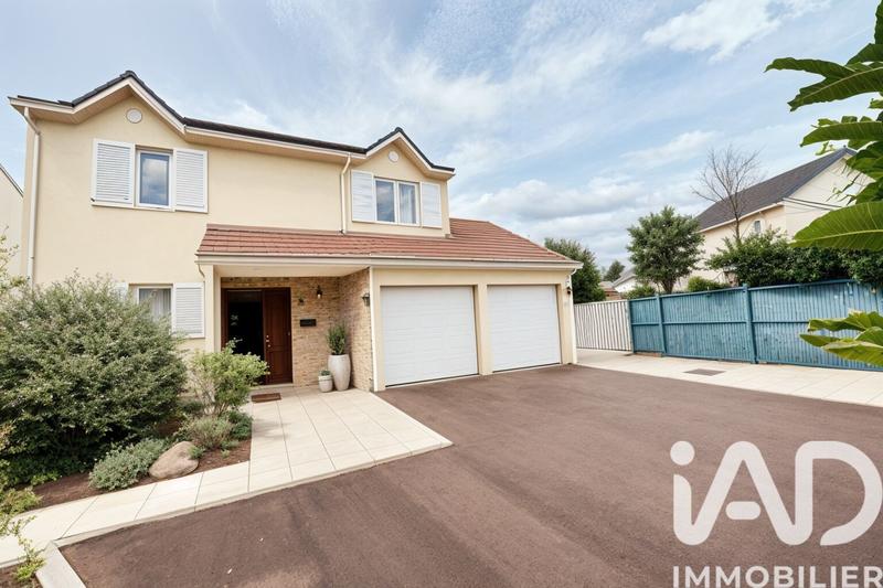 Maison - 129 m² - 6 pièces