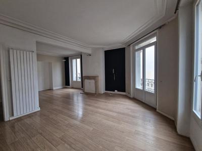 Appartement - 112 m² - 4 pièces