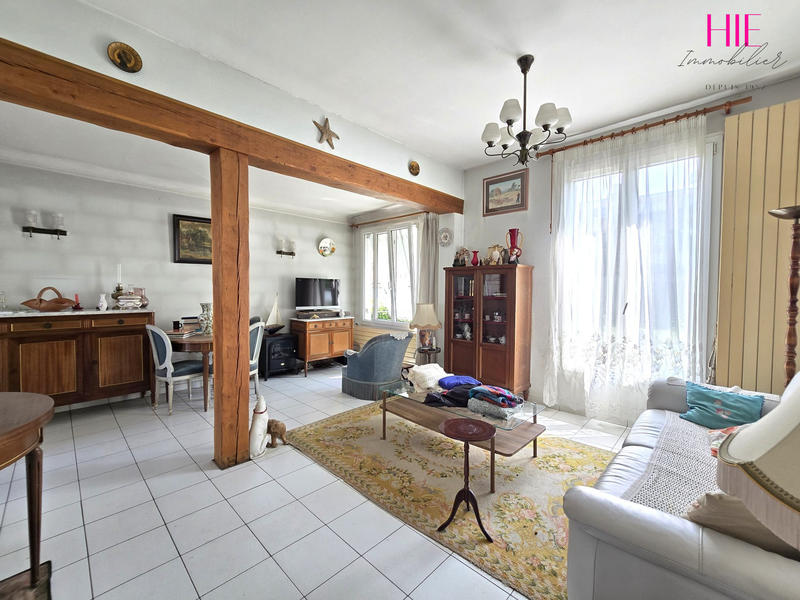 Maison traditionnelle - 65 m² - 4 pièces