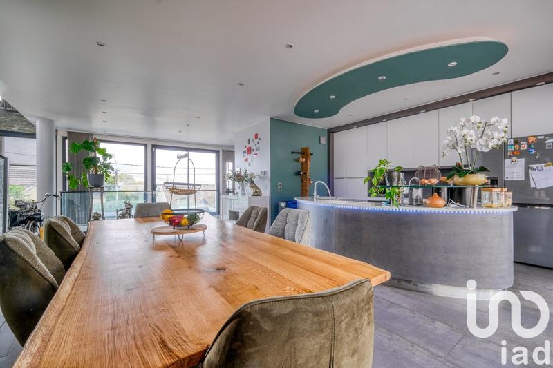 Maison de maîtres - 205 m² - 7 pièces