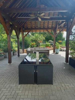 Corps de ferme - 320 m² - 14 pièces