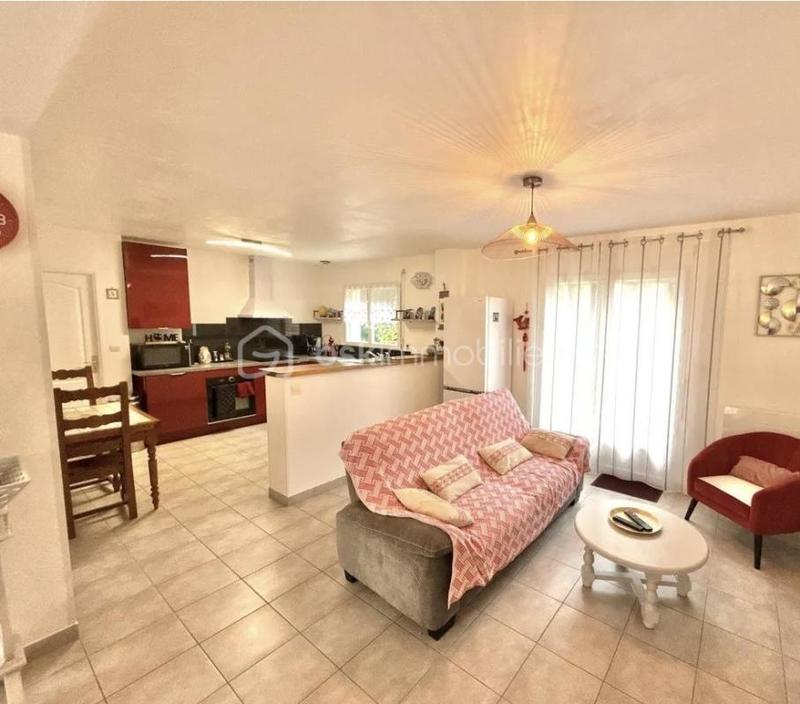 Demeure - 107 m² - 5 pièces