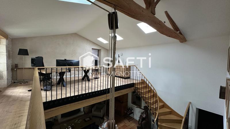 Maison de maîtres - 240 m² - 8 pièces