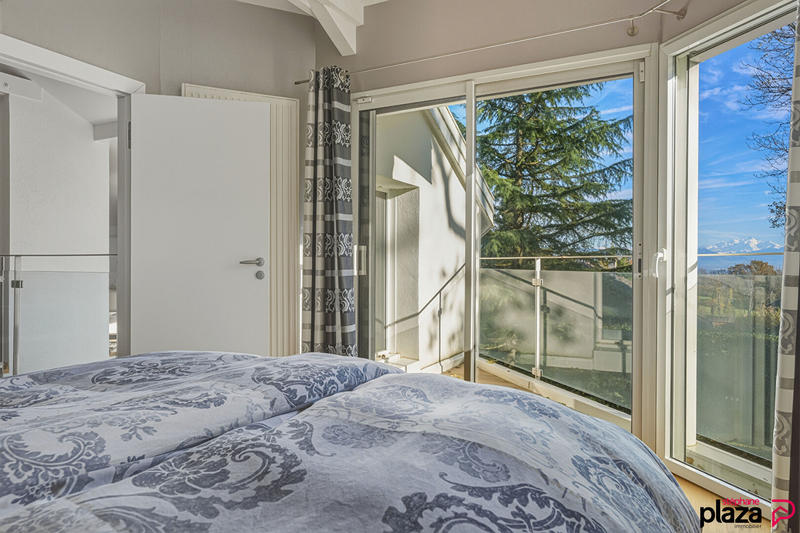 Maison - 244 m² - 6 pièces