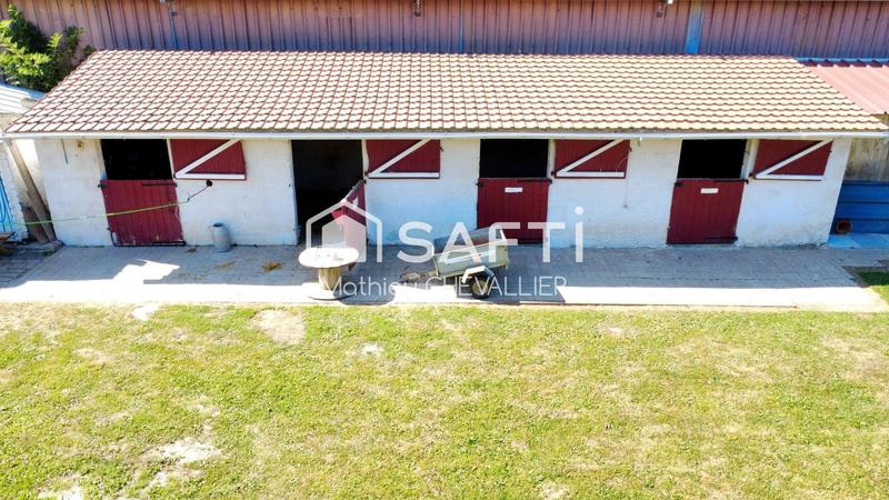 Maison - 168 m² - 8 pièces