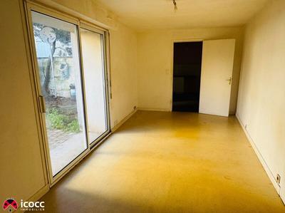 Maison en pierre - 96 m² - 4 pièces