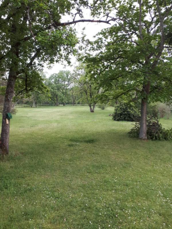 Terrain constructible - 2 465 m²