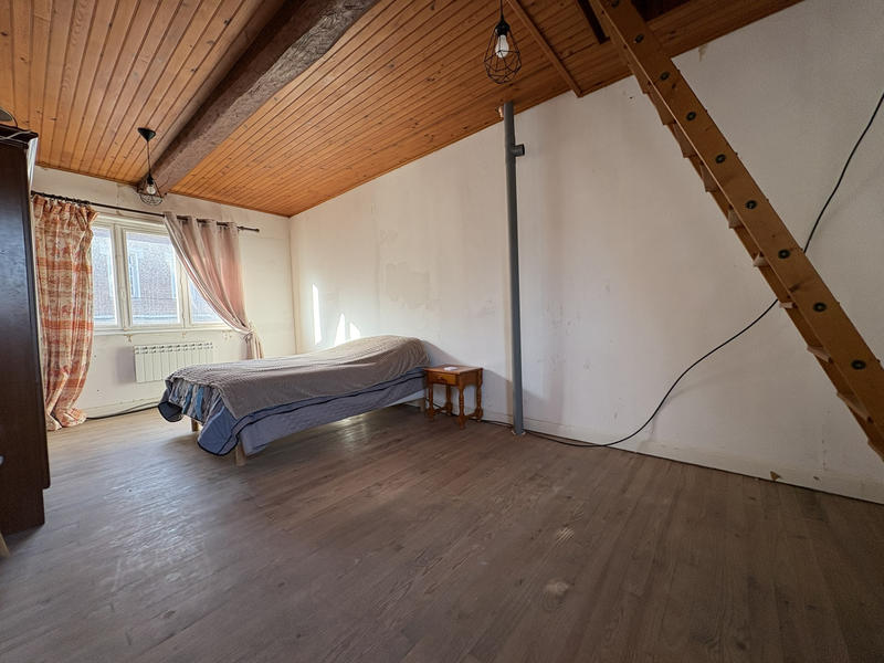 Maison - 95 m² - 4 pièces