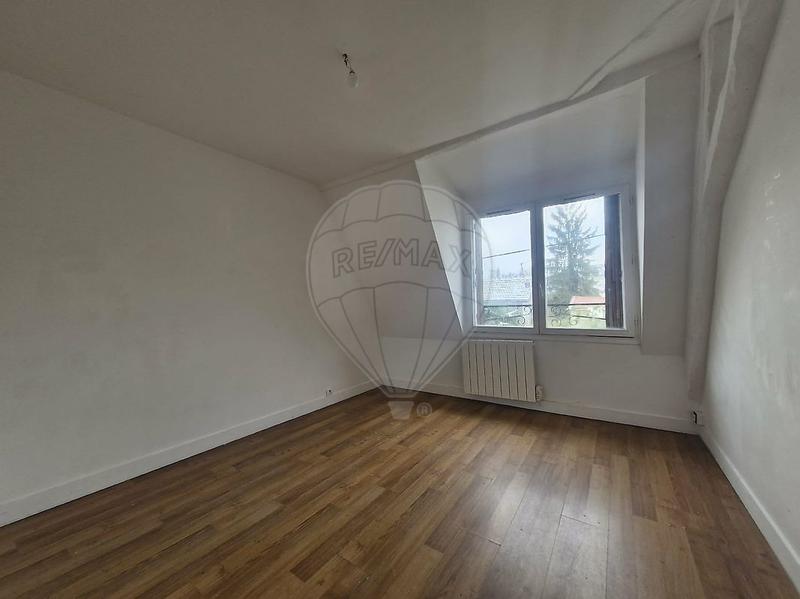 Immeuble - 214 m² - 6 pièces