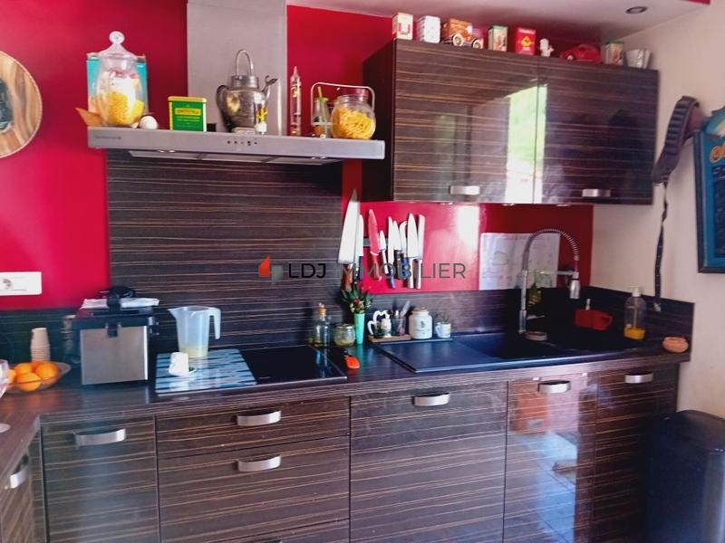 Villa - 182 m² - 5 pièces