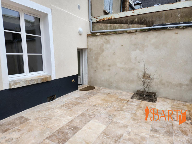 Maison ancienne - 181 m² - 7 pièces