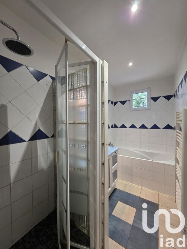 Maison - 141 m² - 6 pièces