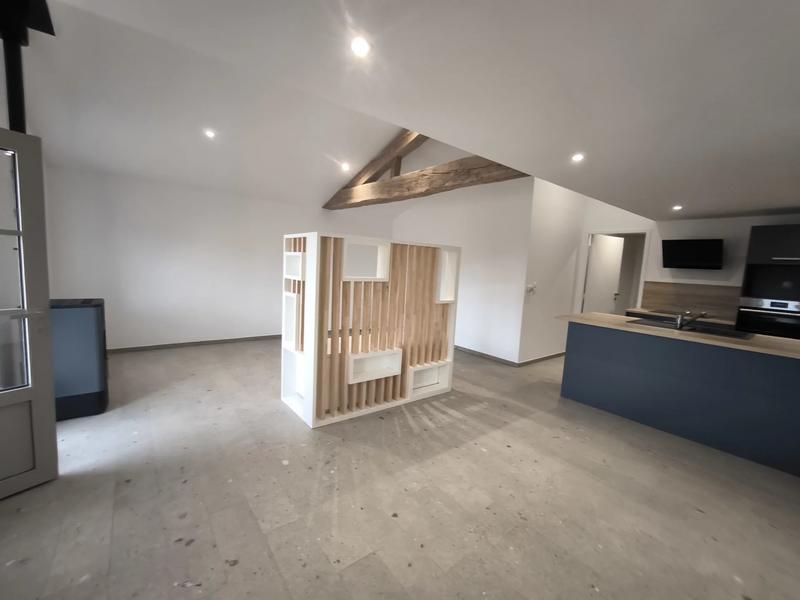 Appartement - 79 m² - 5 pièces