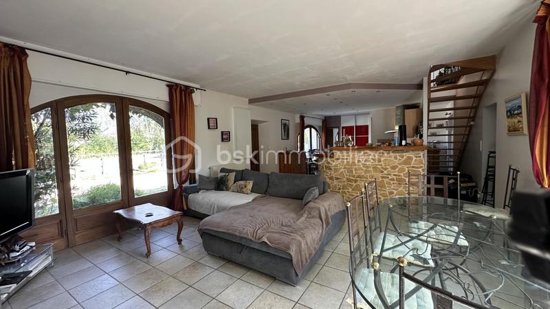 Maison de domaine équestre - 380 m² - 11 pièces