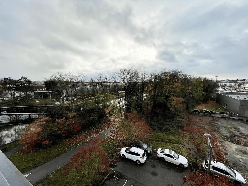 Appartement - 98 m² - 5 pièces