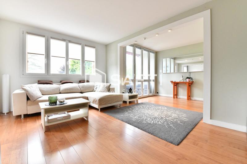 Appartement - 101 m² - 6 pièces