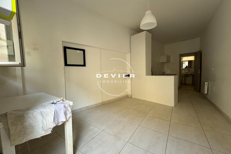 Appartement - 17 m² - 1 pièce