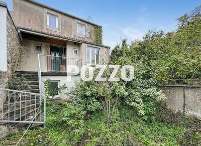 Maison - 100 m² - 6 pièces