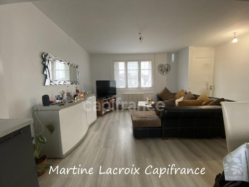 Maison de ville - 70 m² - 5 pièces