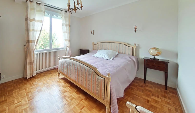 Maison - 85 m² - 5 pièces