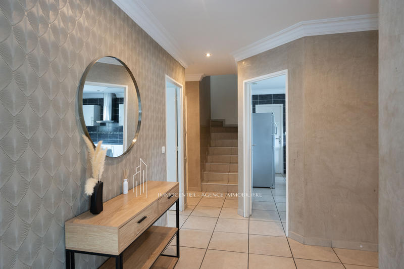 Villa - 130 m² - 6 pièces