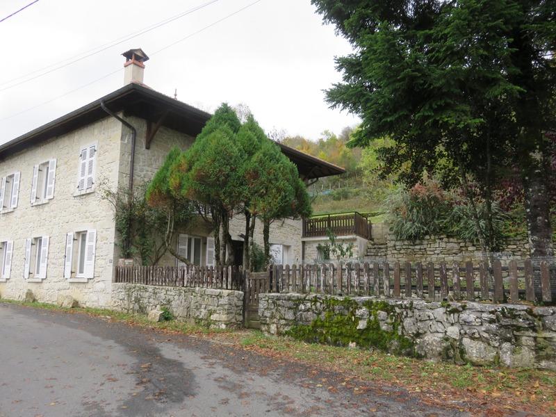 Maison - 222 m² - 9 pièces