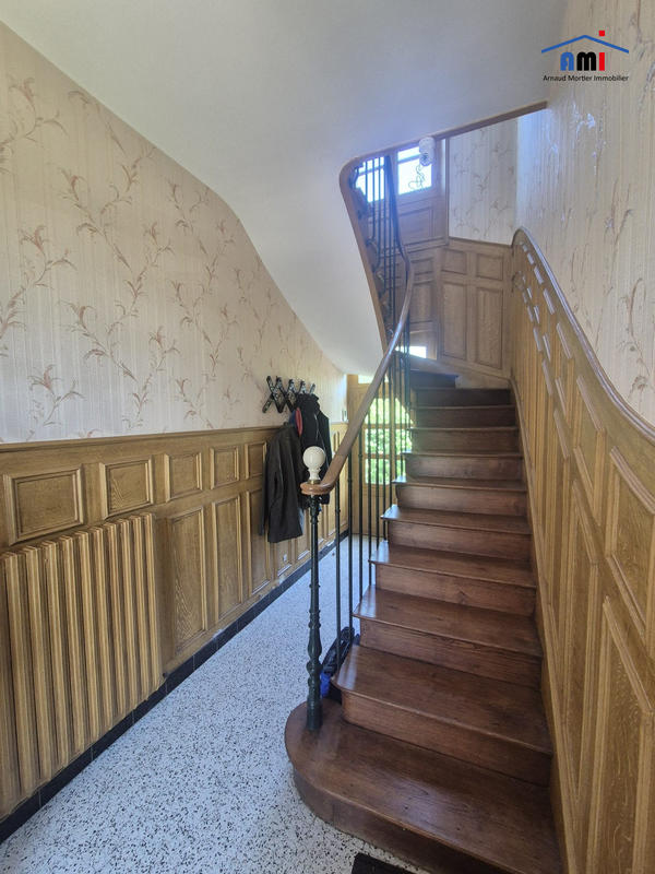 Maison - 170 m² - 5 pièces