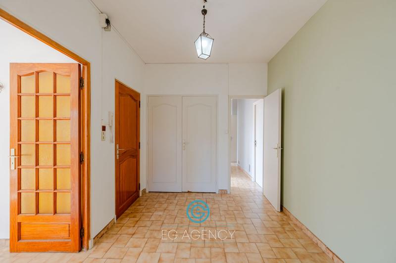 Appartement - 127 m² - 5 pièces