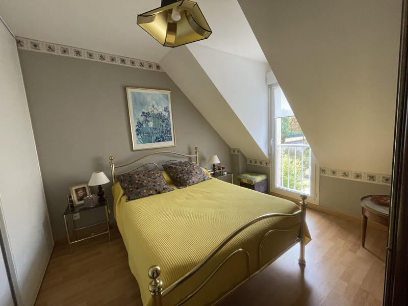 Maison - 161 m² - 6 pièces