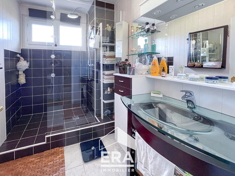 Maison - 114 m² - 6 pièces