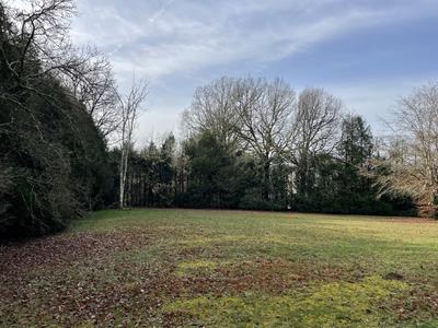 Terrain constructible - 1 000 m²