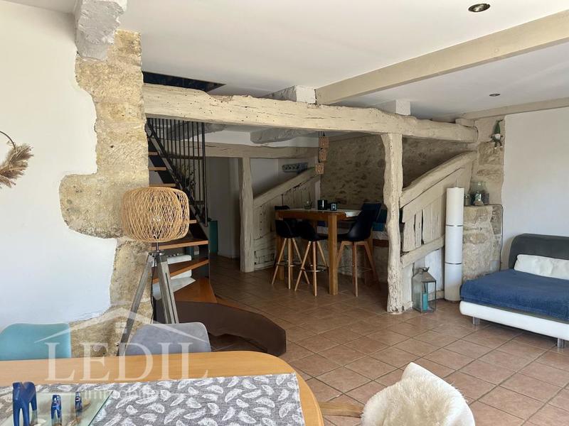 Propriété - 220 m² - 5 pièces