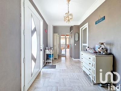 Maison - 244 m² - 10 pièces