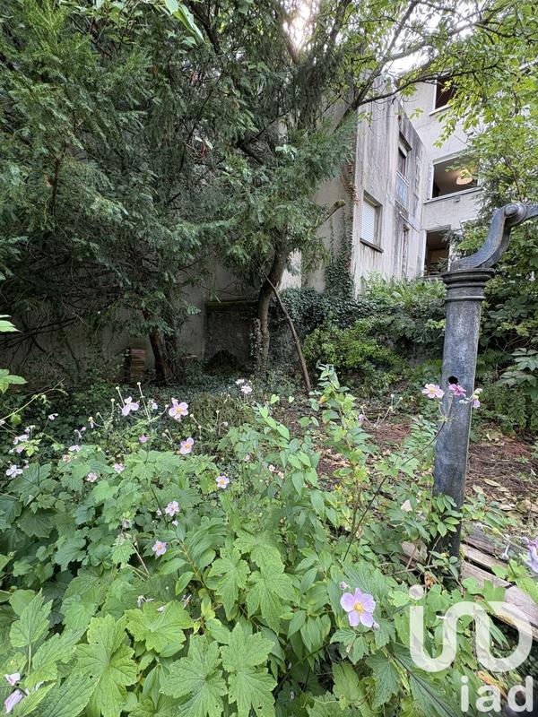 Maison de ville - 140 m² - 7 pièces