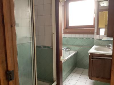 Maison - 221 m² - 7 pièces