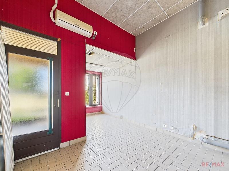 Local commercial - 61 m² - 2 pièces