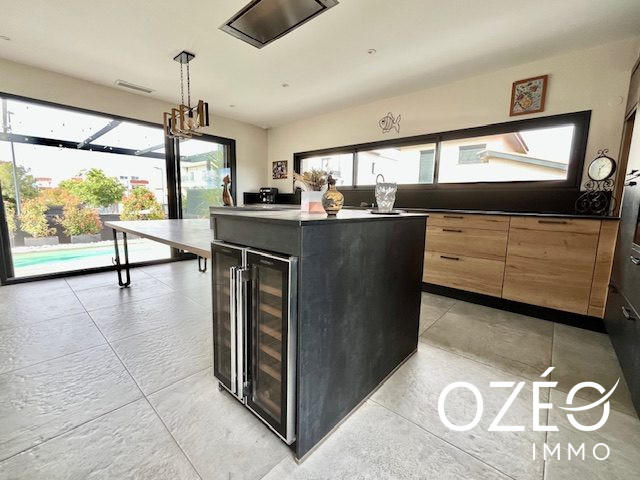 Villa - 142 m² - 6 pièces