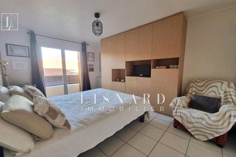 Appartement - 72 m² - 4 pièces