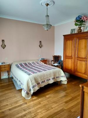 Pavillon - 90 m² - 4 pièces