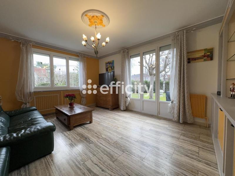 Pavillon - 157 m² - 6 pièces