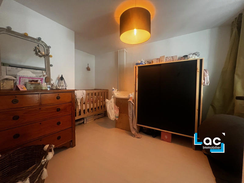 Loft - 136 m² - 5 pièces