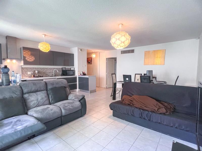 Appartement - 61 m² - 3 pièces