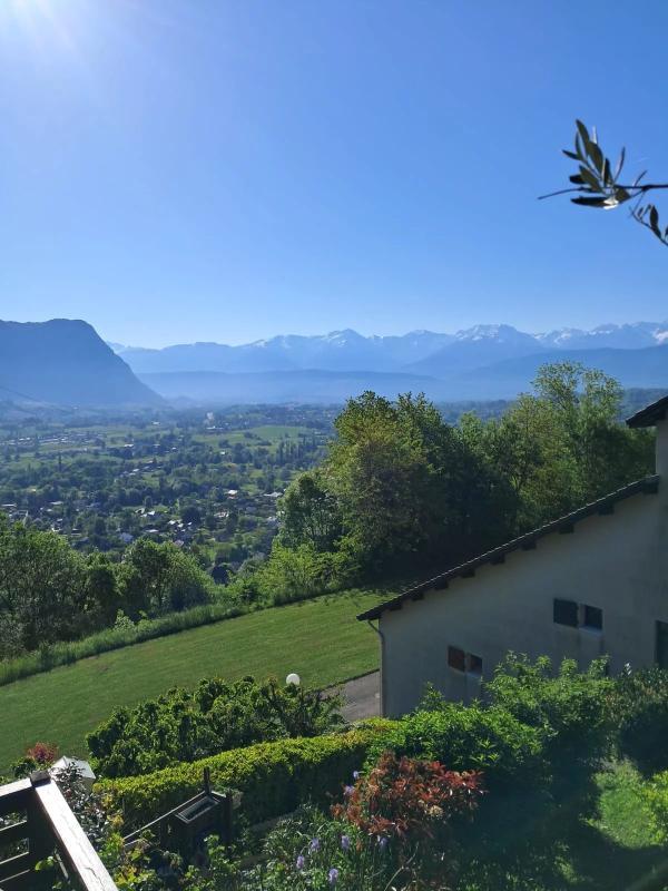 Appartement - 120 m² - 5 pièces