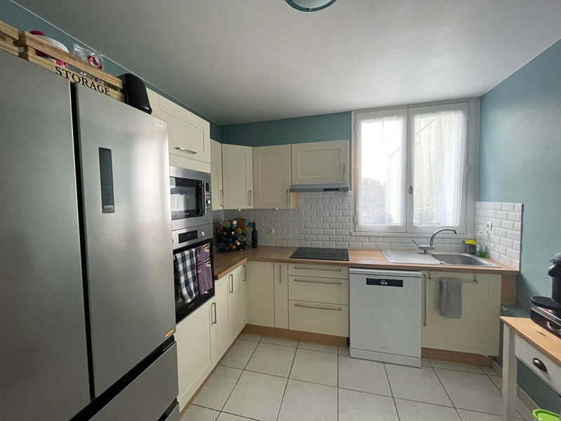 Appartement - 80 m² - 4 pièces