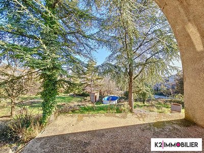 Appartement - 100 m² - 4 pièces