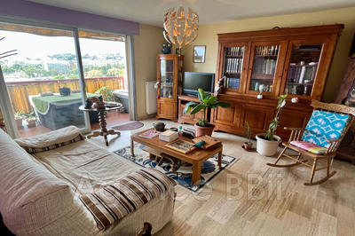 Appartement - 75 m² - 4 pièces