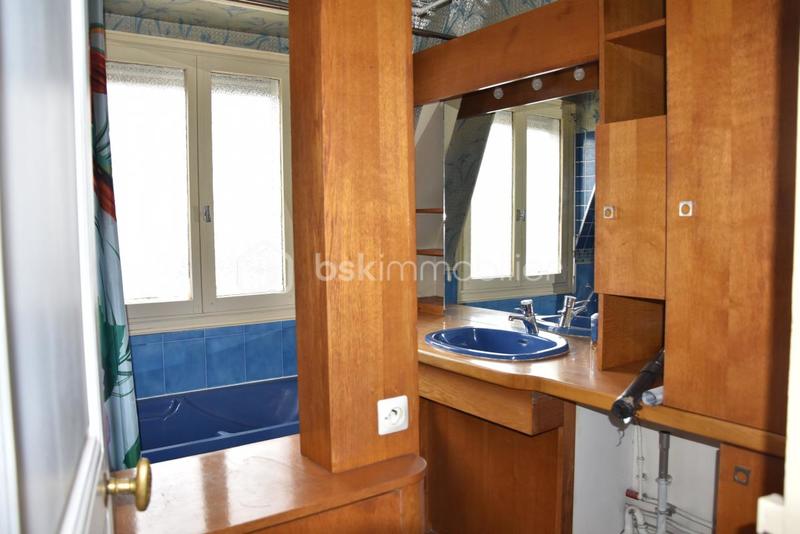 Appartement - 77 m² - 5 pièces