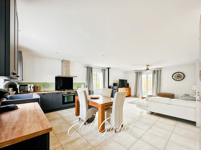 Maison - 87 m² - 4 pièces