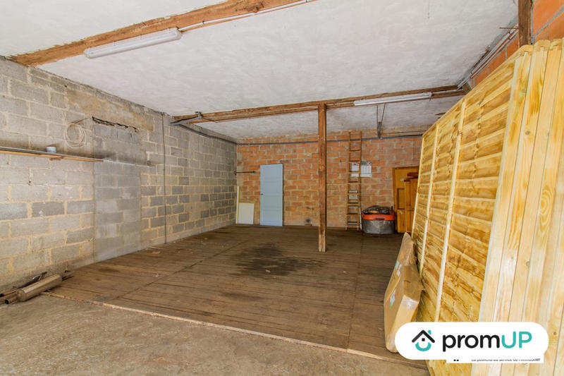 Maison - 240 m² - 8 pièces